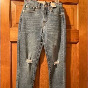 $10 🌲 BLACK FRIDAY Silver Tab Mini Mom Levi’s size 7 REG NWT